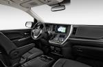 Toyota Sienna 2015 года